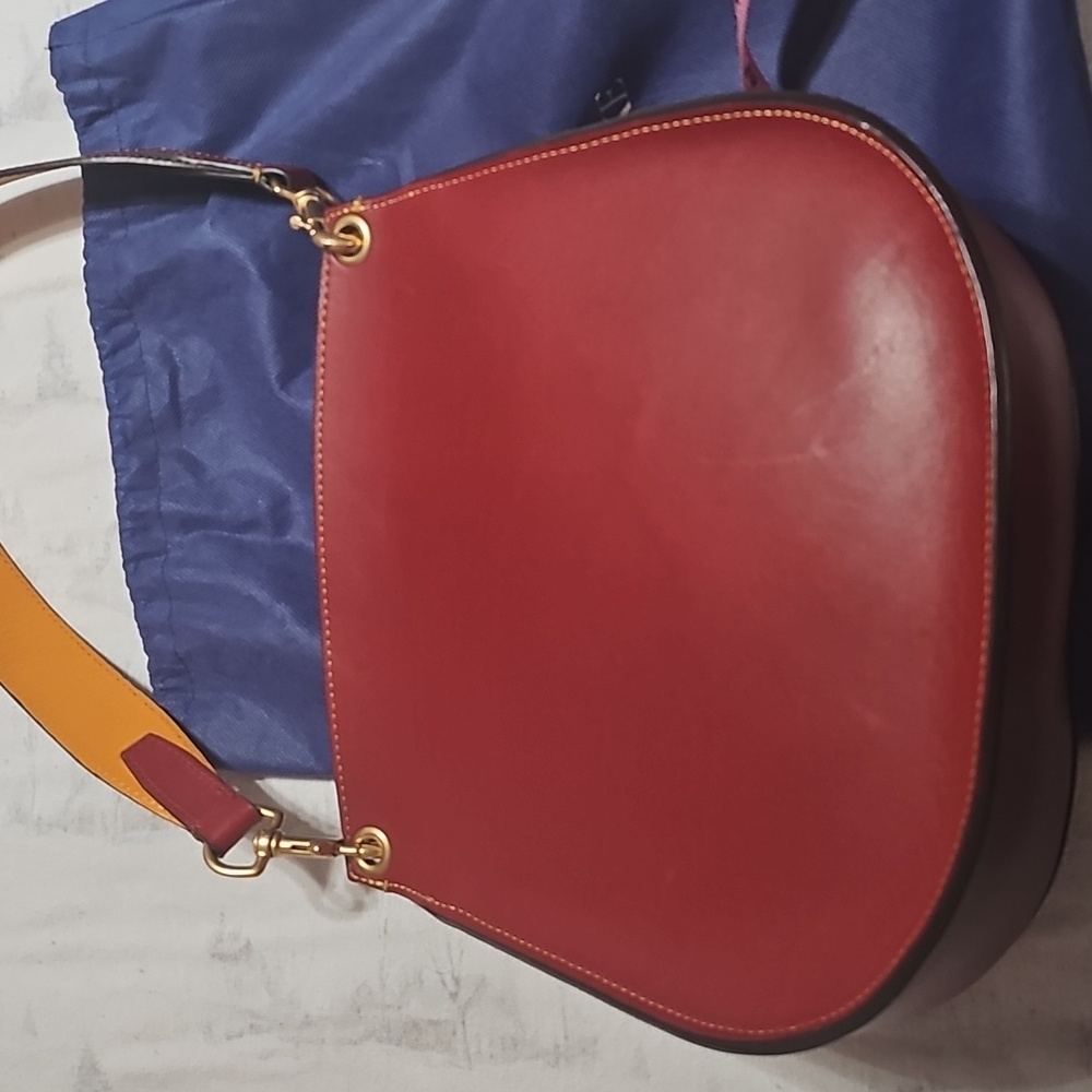 Dooney & Bourke Burgundy Leather Shoulder Bag Vintage 1975 - Picture 5 of 6